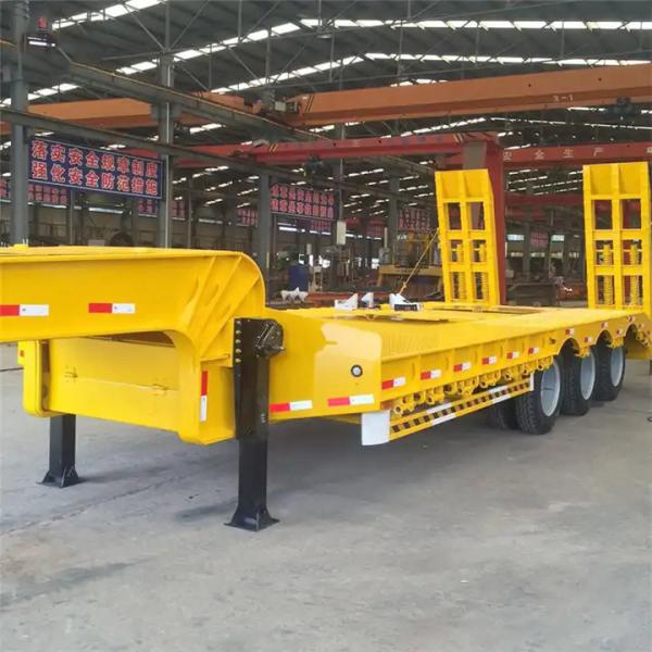 Высококачественный прицеп с низким покрытием транспорта тяжелая машина с низким покрытием грузовик полуприцеп с механической лестницей