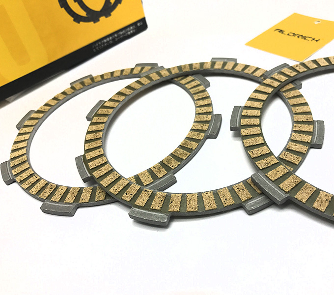 Motorcycle Clutch Plate HJ110 Metal Standard Size Engine Clutch Disc