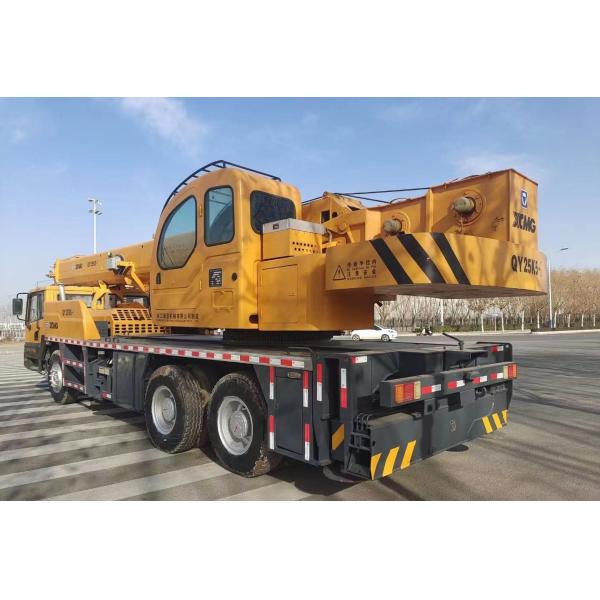 Used CRANE XCMG 25 TON low price good condition