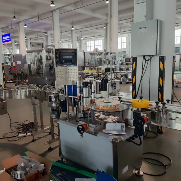 Factory Made EC SC WP Fully Automatic Pesticide Packaging Line For AgrI-chemical Bottle 1L-5L