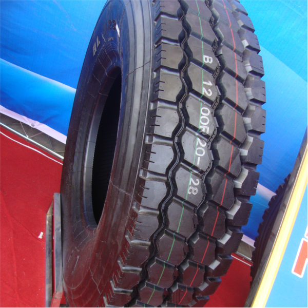Warrantyperiod 3 Years Or 120 Truck Bus Tyres Suitable For Various Weather Conditions Delivering Performance And Safety