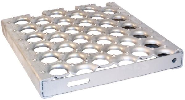 Slip Resistant Punching Plate Grating , Aluminum Perforated Metal Walkway Grip
