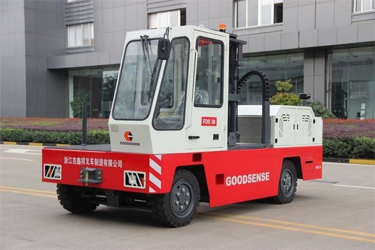 Low centre,Compact-Sized, Light Duty 3 Ton Diesel Side Loader Forklift