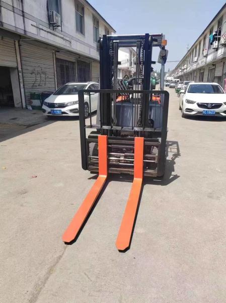 3t Toyota Forklift with Sideshift and Cylinder FDZN30 LP Gas Engine Komatsu TCM Misubishi