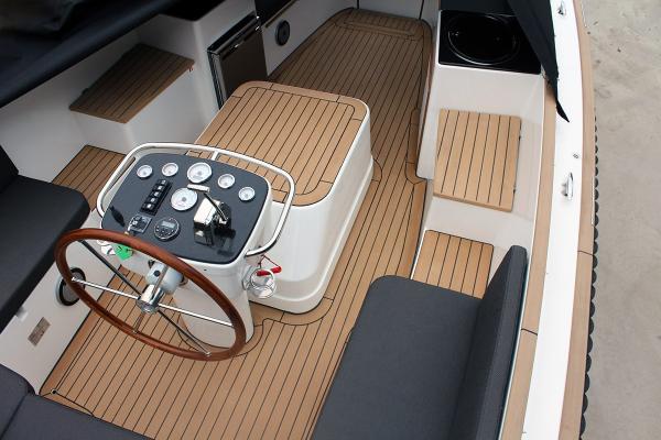 Anti UV Likewood Teak Plastic Synthetic Marine Decking for Yacht Floor Performance