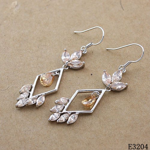 Red  Rhinestone Main Stone Jewelry Dangling Earrings For Women Gift 10g