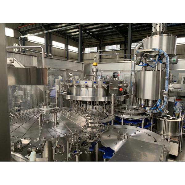 Small Bottle 24 Heads 6000BPH Water Bottling Equipment For Carbonated Soda
