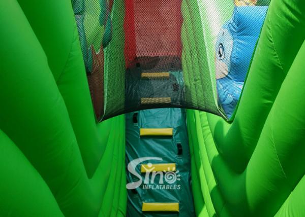 O tema da selva caçoa o parque de diversões inflável do quintal com impressão de Digitas para o divertimento exterior