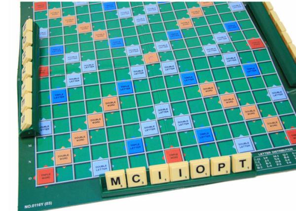 ASTM F963 Jeu d'échecs magnétique avec ensemble d'activité Lettres Crabble Plateau de jeu Jouet