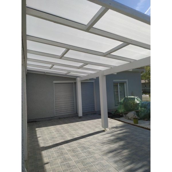 Honeycomb Polycarbonate Sheet Lightweight High Strength and Excellent Structural Performance for Awning Canopy Roofing