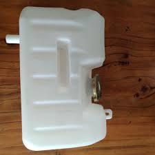 Plastic Delong Truck Expansion Tank Parts Assembly DZ9100530150