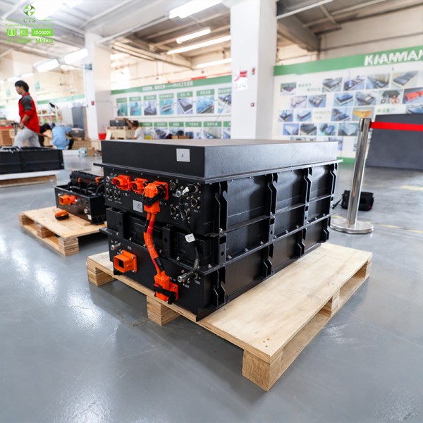 High-Voltage Ground Power Unit (GPU) with 540V-800V DC, Liquid Cooling, and Zero-Emission Operation for Aviation