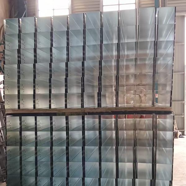 Industrial Steel Cable Duct Hot Dip Galvanized Cable Trunking with Perforated Cable Laying Tray