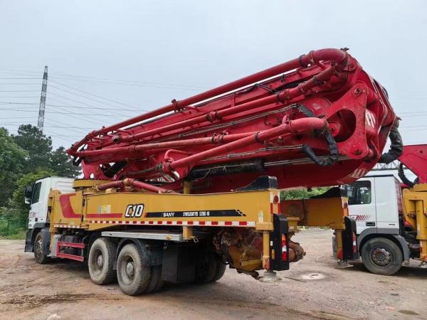2.6mm Vibrating Amplitude Semi-Dry Shotcrete Concrete Pump Truck for Batching Plant