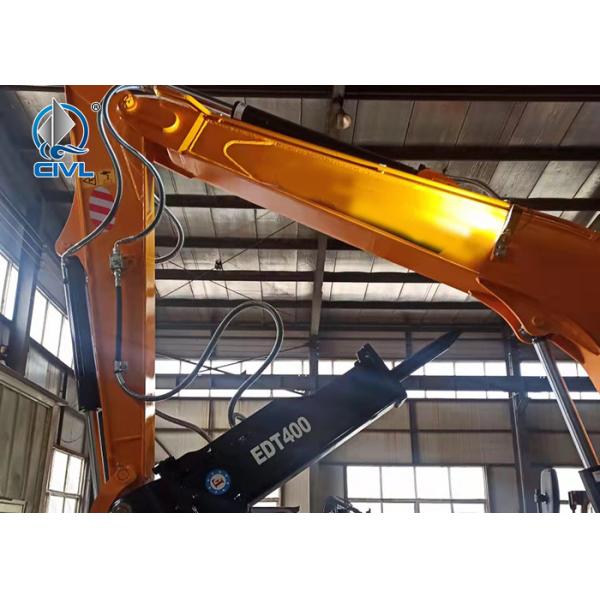 Yellow Colour Wheel Crawler Excavator Backhoe 0.3m3 Bucket Capacity 2200rpm