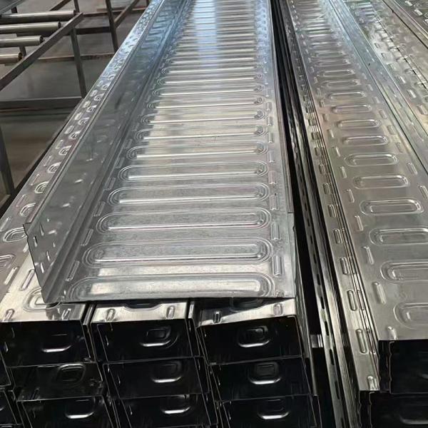 Energy Saving Solid Bottom Cable Tray 50mm - 300mm Corrosion Resistance