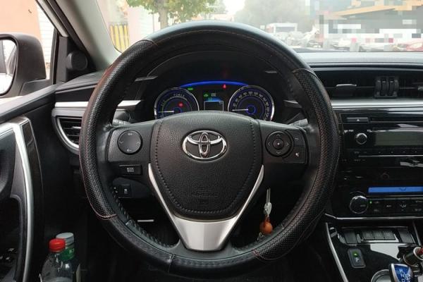 Carros elétricos de alta velocidade usados do carro de Corolla com o carro branco do sedan das portas da cor 4 dos assentos do pioneiro 5 de Corolla 2021 1.2T S-CVT