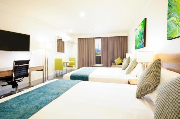 Cambodia hotel furniture manufacturers from high quality shenzhen china furniture factory made laminate wood Bed tables
