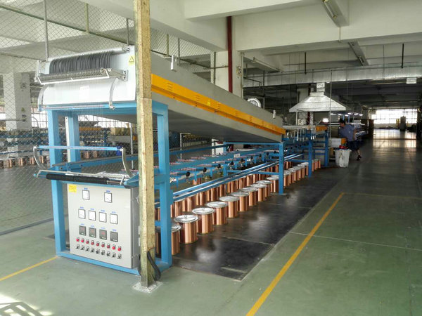 Flexible Alloy Wire Tube Annealing Machine 61Kw Water Seal Protection