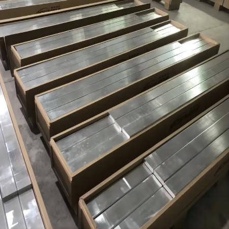 5052 escovou a anti oxidação de alumínio anodizada da barra lisa para industrial