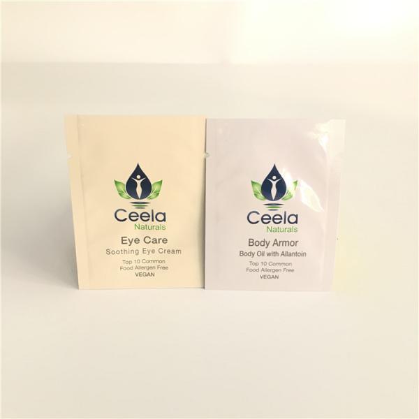 A folha de alumínio da soldadura térmica ensaca o saquinho plástico para o creme do Facial da amostra dos cuidados com a pele