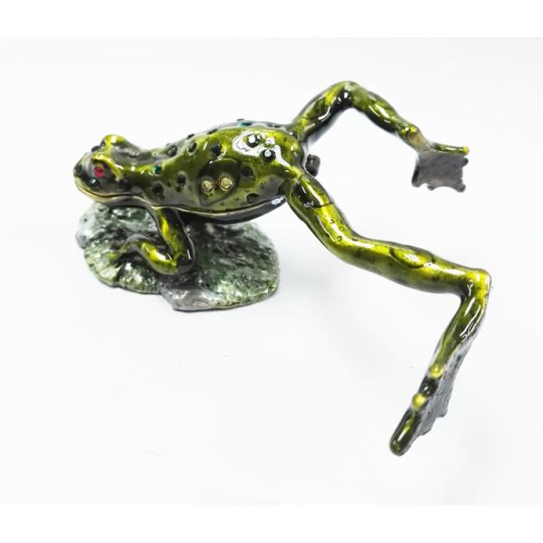 Leaves the frog shape trinket box with rhinestone for lovely jewelry box