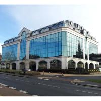 Q355B Edificio de acero comercial soldado Q235 Construcción prefabricada de oficinas