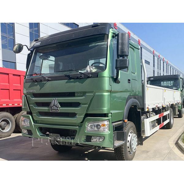 ODM HOWO Camion de chargement à clôtures 4X2 300HP Camion de chargement à 6 roues