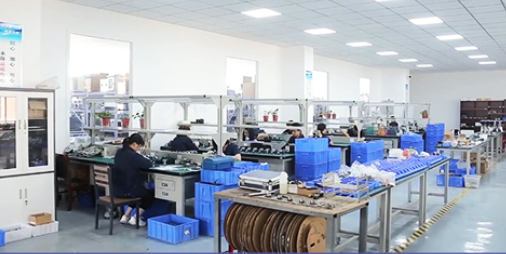 YK-1 Explosion-Proof Digital Pressure Gauge Advanced Circuitry and High-Capacity Battery for Long-Term in Any Industry