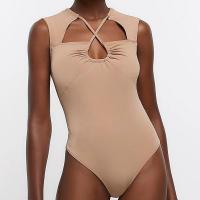 Couleur solide Un maillot de bain pour femmes Moyen Noir Rouge Bleu Vert