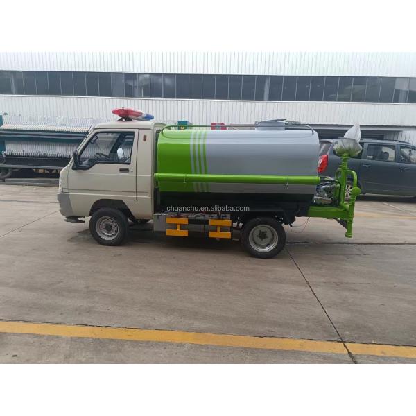 Armoire à brouillard à six roues électrique pure Dépoussiérage mécanique Armoire à brouillard routier camion de rinçage