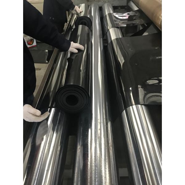 Sewage Treatment 0.5mm Thick HDPE Smooth Geomembrane Waterproof Corrosion Resistance