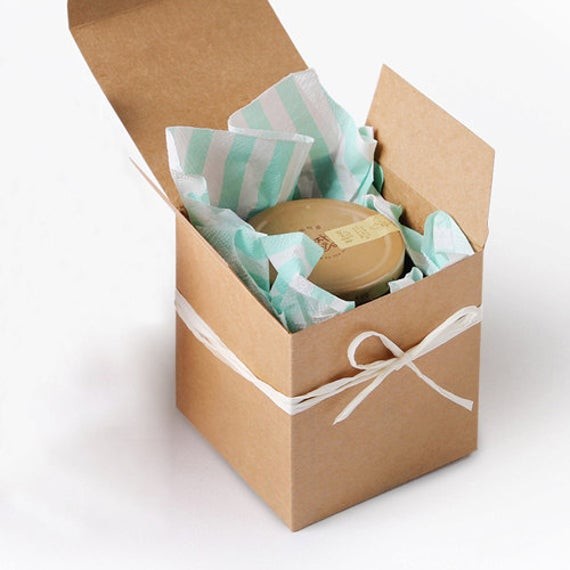 bespoke kraft candle gift packaging box from China  kraft candle paper box