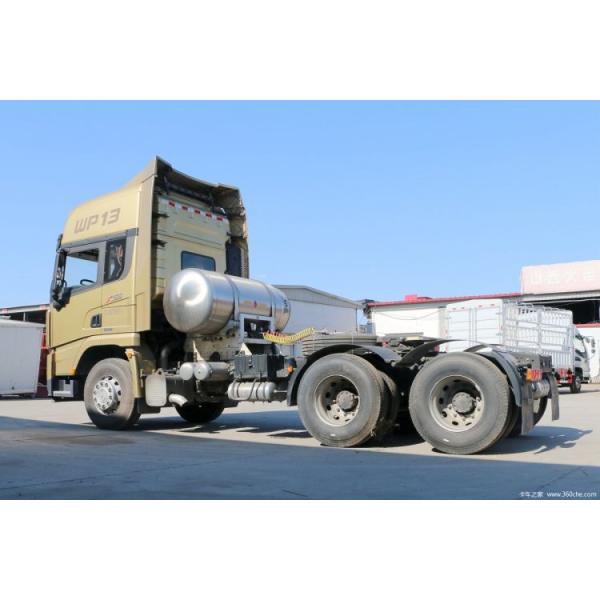 Affordable Boutique X3000 CNG LNG Tractor with Multimedia System and Automatic Window