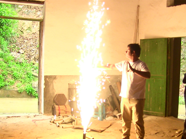 Фейерверки этапа 20second фонтана 2m этапа крытого холодного пламени серебряные от Pyrotechnicsfactory