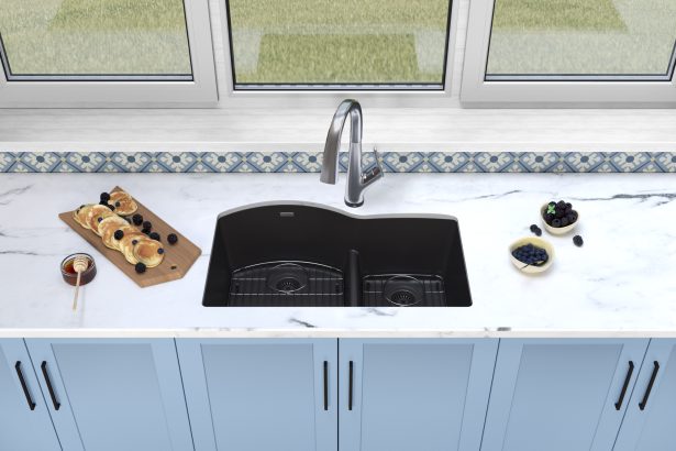 Кухонная раковина кварца акриловой смолы черная с Drainboard 680*460mm