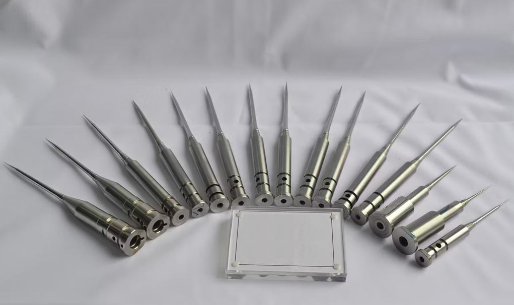 SS440C Precision Core Pin Insert for Medical Pipette Tip Molds – High Tolerance ±0.005mm, Mirror Polish Finish, Custom Injection Mold Components