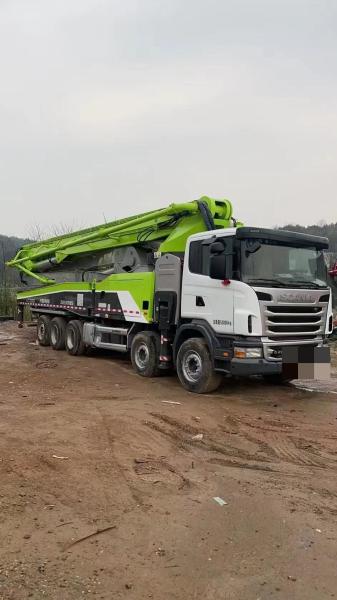 Pompes professionnelles Zoomlion 63m camion de béton ZLJ5540THB avec service après-vente