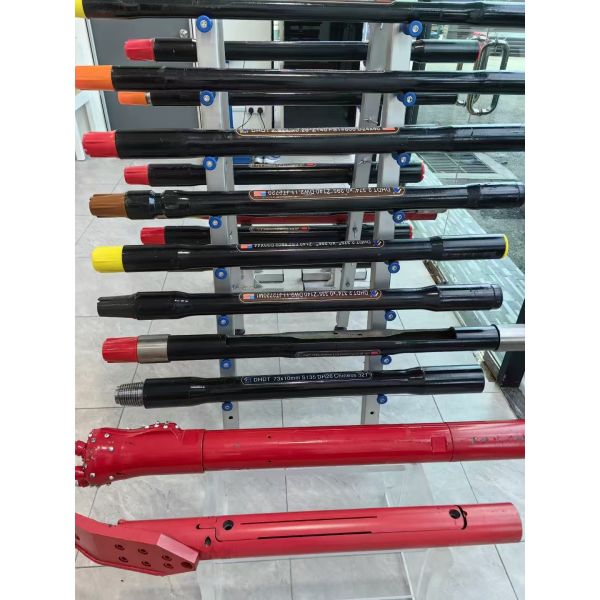 drill rod, drill pipe,  forgen-one-piece drill rod, forged drill rod, forged HDD drill rod, HDD drill rod, forgen-one-piece drill pipe, forged drill pipe, forged HDD drill pipe, HDD drill pipe