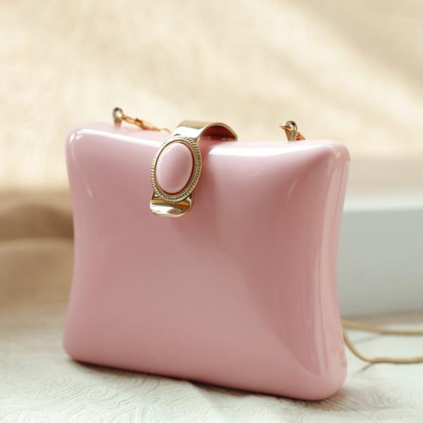 Elegant Shell Shape Ladies Red Clutch Bag Camber Acrylic Clutch Handbags