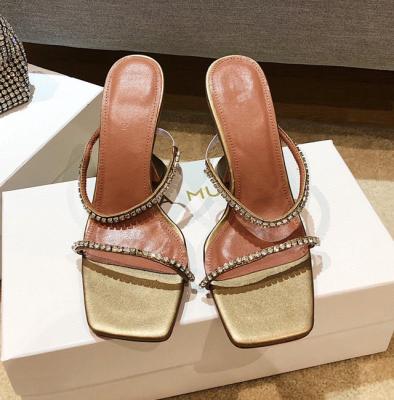 Glitter PU 10cm Women High Heeled Shoes Martini Shaped Heels With Rhinestones