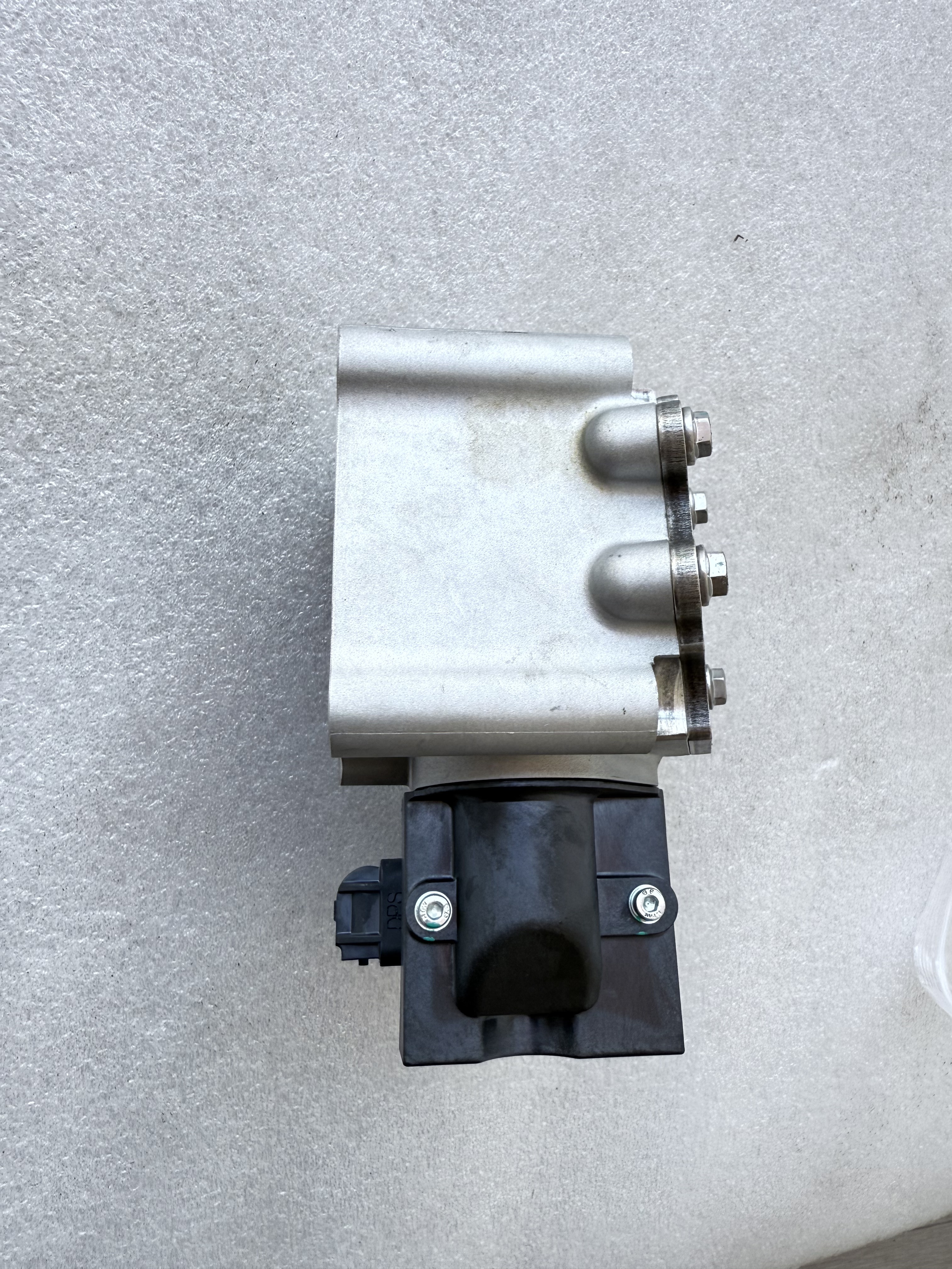 Quanchai V36/S36 Diesel Engine Model 6HH1 National Four Leivo Harvester King Kong II 12VEGR Valve Machinery Engine Parts