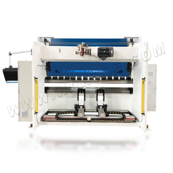 WE67K- 110T/3200 8+1Axis CNC Press Brake with crowning system for deflection compensation