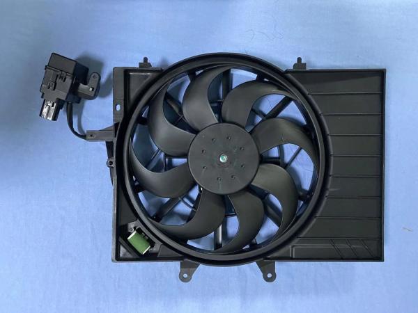 Plastic ROEWE MG3 30008353 Vehicle Radiator Fan