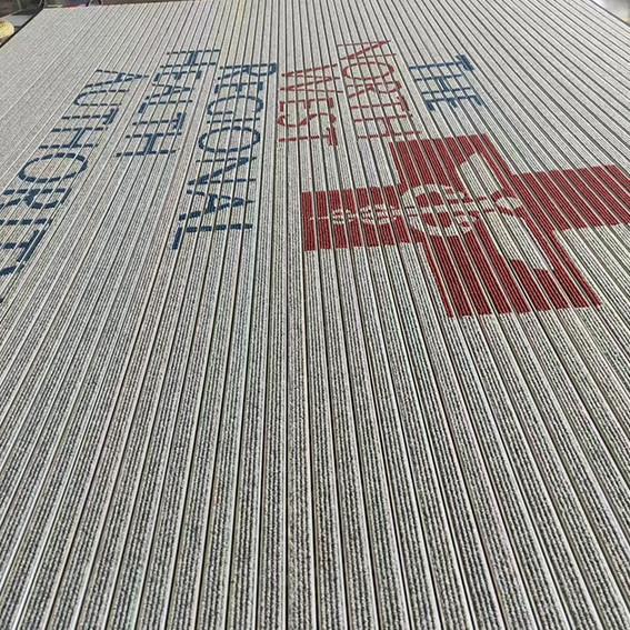 Tapis d'entrée en aluminium résistant au glissement pour bâtiments commerciaux à fort trafic