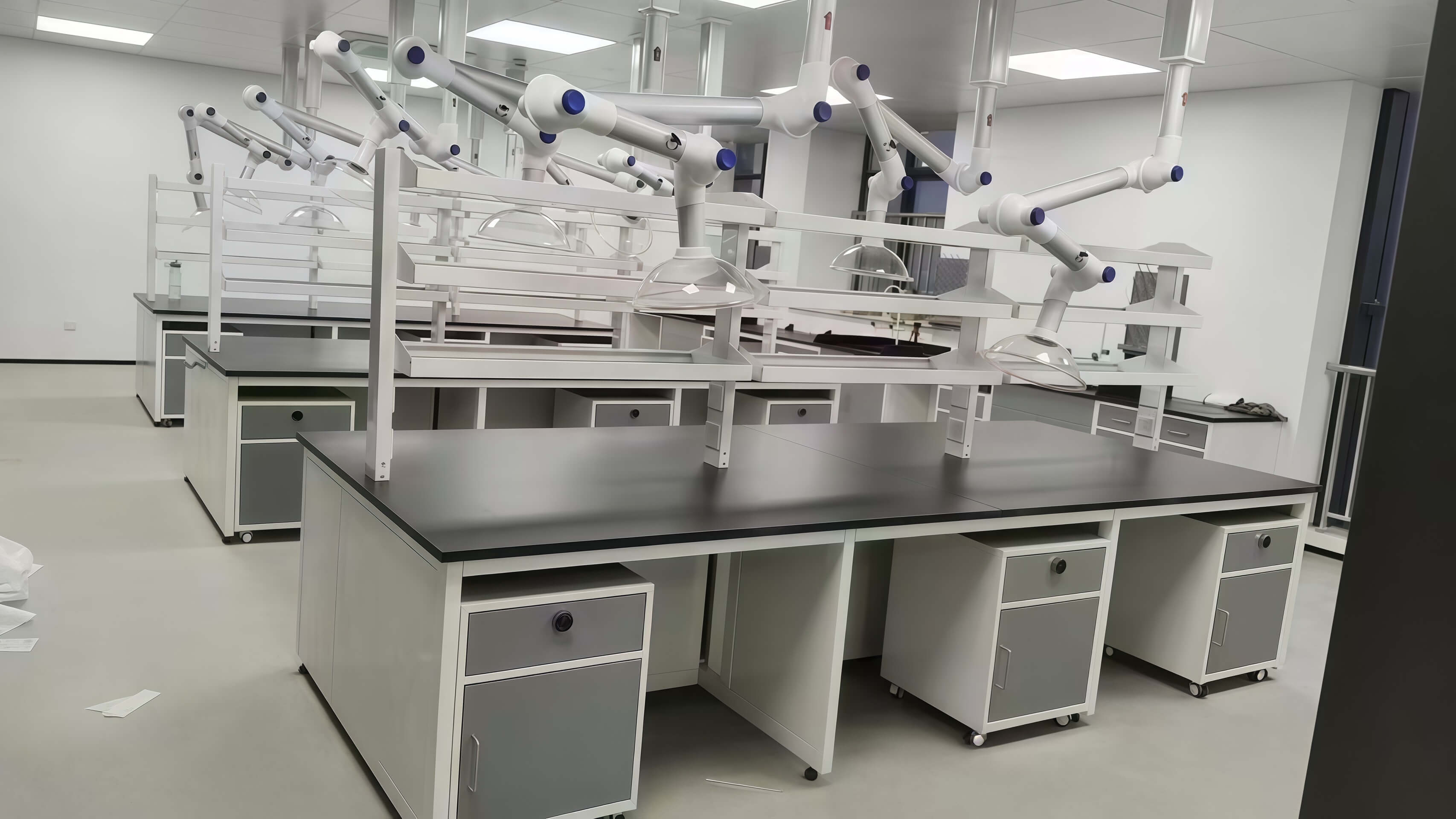 Customized Lab Work Bench Steel Wood Modular Lab Table For University School Hospital Living Room