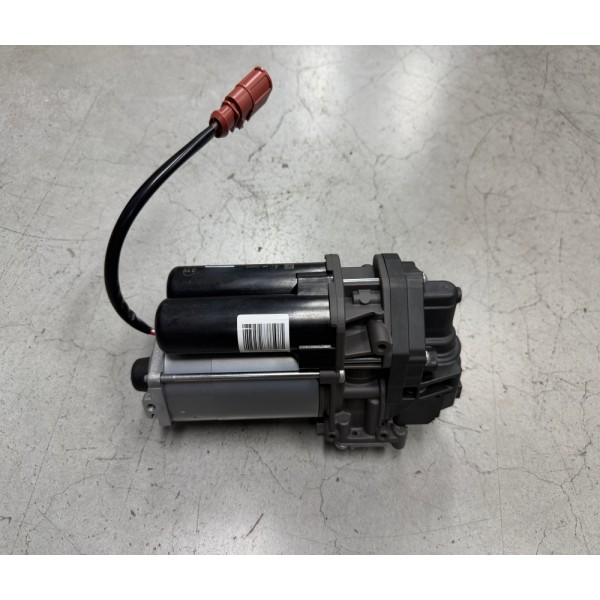 New High-quality Huracan LP580 LP610 EVO Shock Absorber Inflation Pump and Shock Absorber Spring Inflation Pump for Lamborghini
