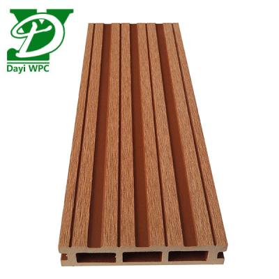 Pavimentação moderna de material composto impermeável