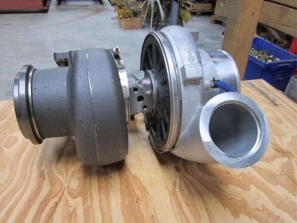 Caterpillar Industrial GTA4702BS Turbo 740130-0002