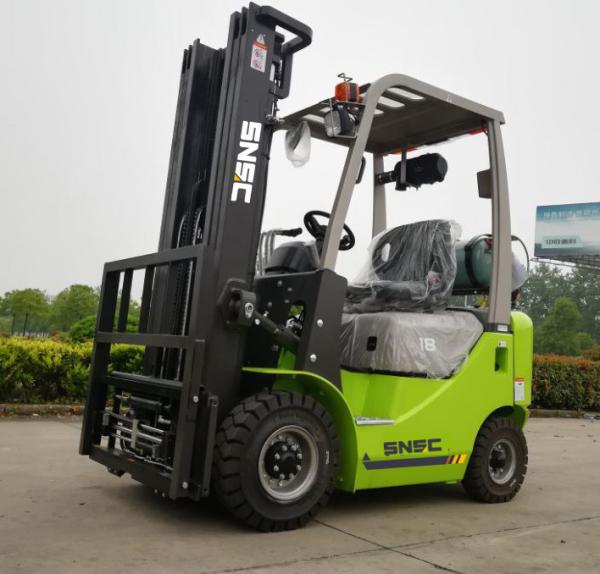 Canadá Snsc elevador de garfo 1T 5T Capacidade de carga 3000-5000mm Altura de elevação Nissan FL18 4000 Lbs elevador de garfo